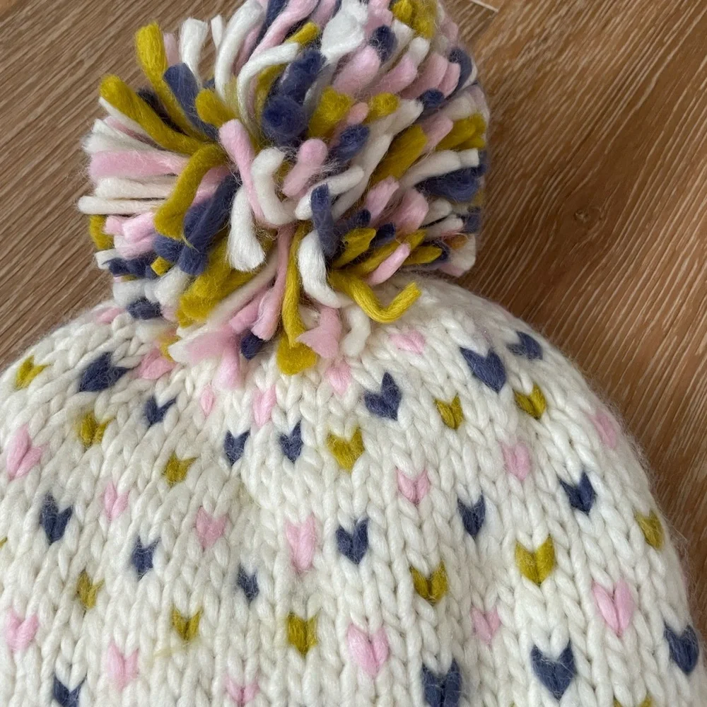 Look By M • MULTI MINI HEART POMPOM HAT